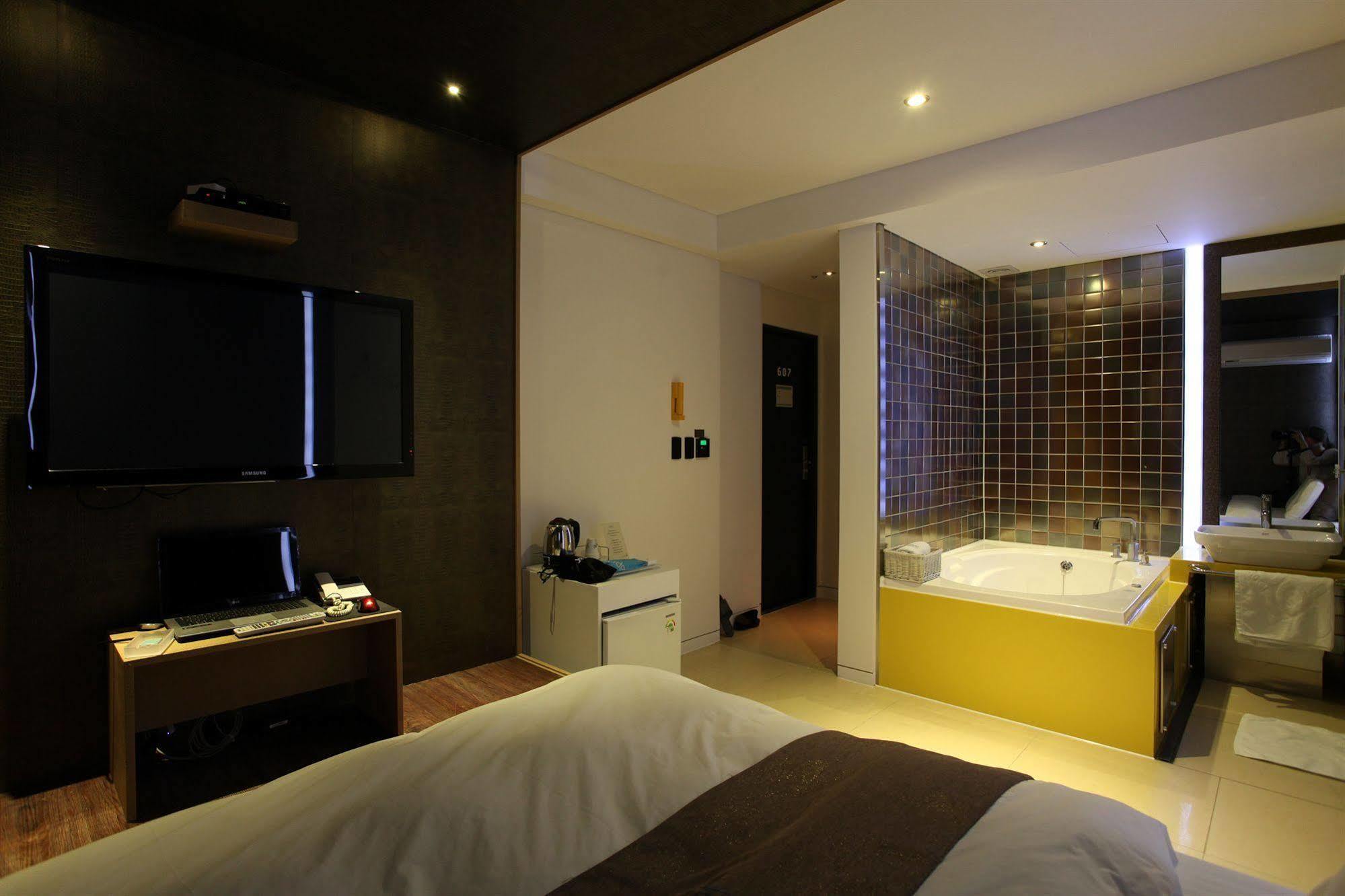 Hotel Jade 首爾 外观 照片
